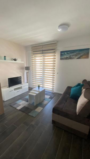 Jana studio apartment in Budva, 10min from beach